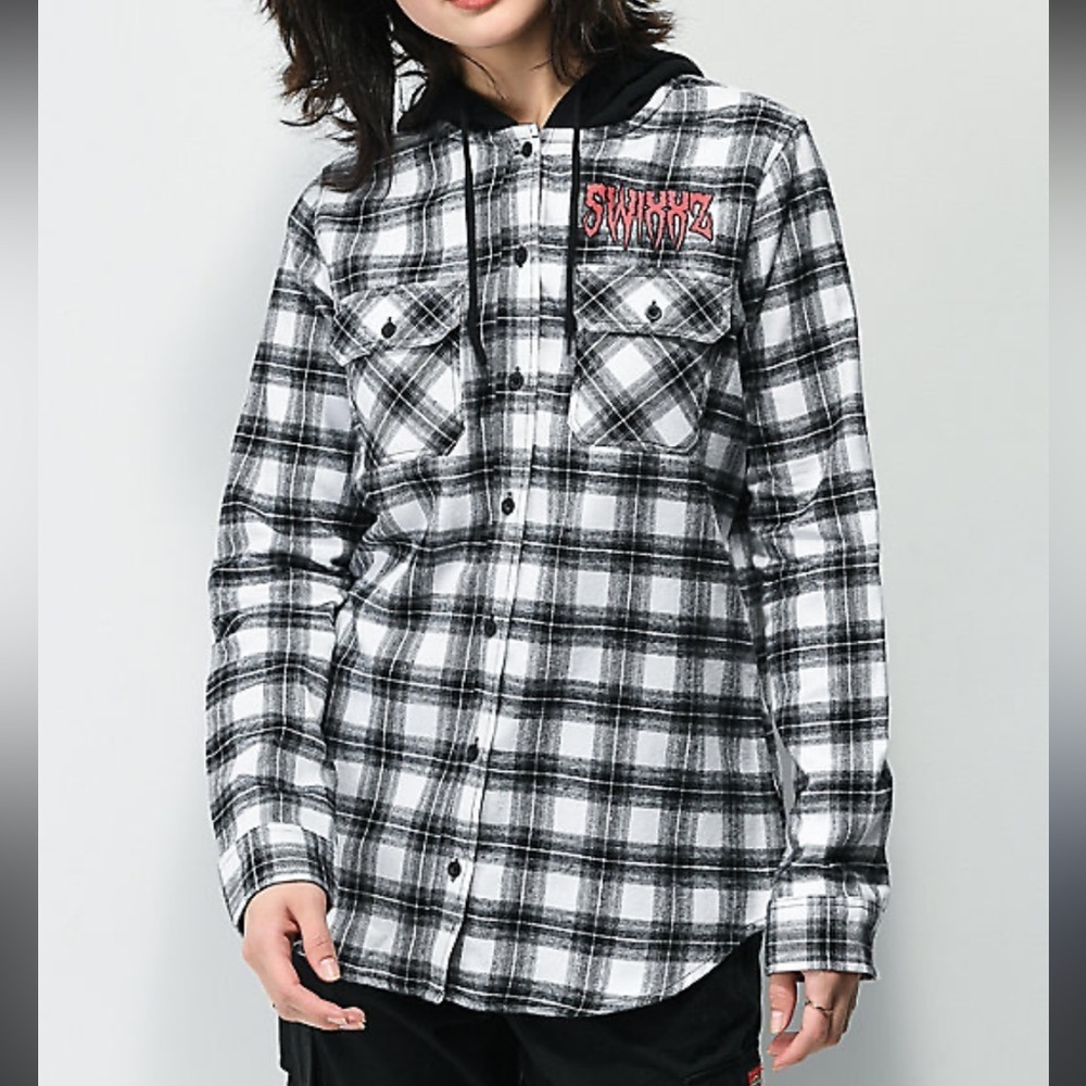 SWIXXZ Chrome Skeleton Black and White Hooded Flannel Plaid Shirt XS